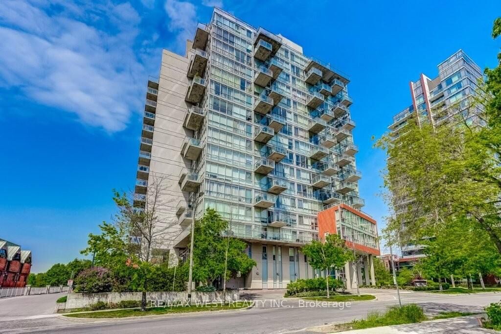 Property Photo: 30 Canterbury Place 501 ON M2N 0B9