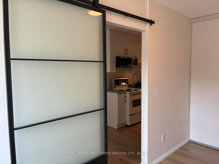 Property Photo:  2525 Yonge Street 2  ON M4P 2H9 