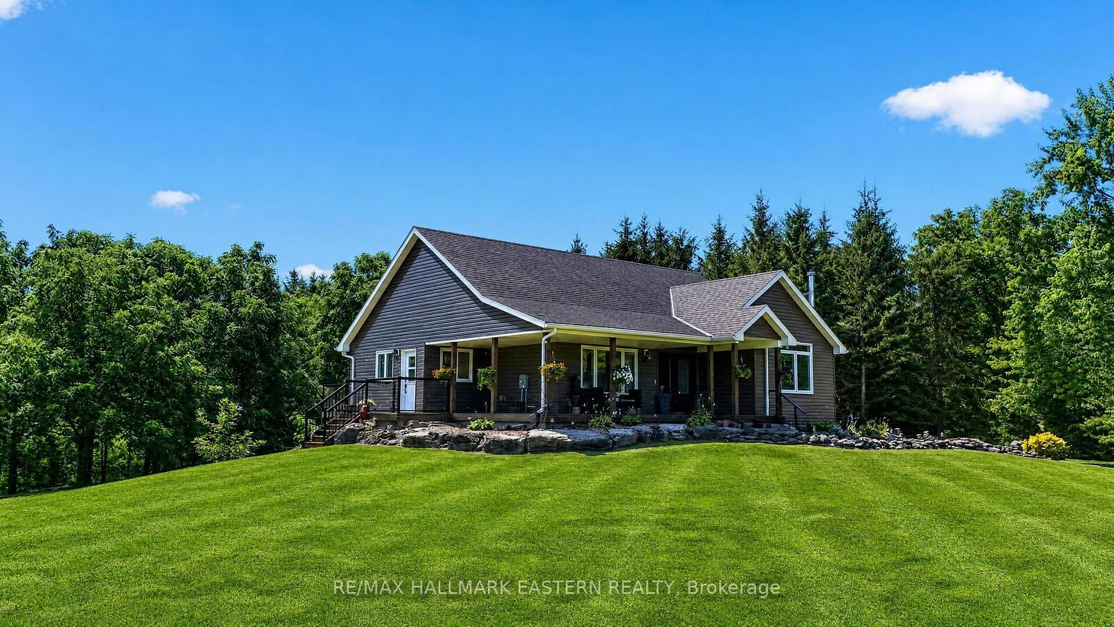 Property Photo:  2877 10th Line E  ON K0L 1L0 