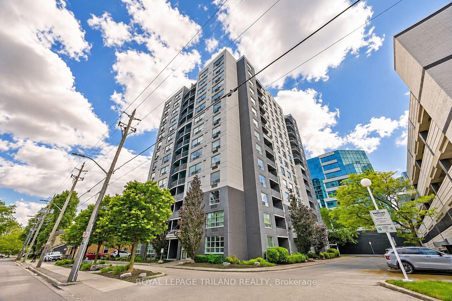 Property Photo:  155 Kent Street 1105  ON N6A 5N7 