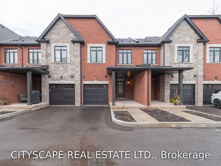 Property Photo:  5226 Pinedale Drive  ON L7L 4J1 