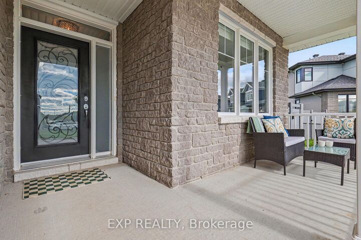 Property Photo:  362 Gloaming Crescent  ON K2V 0C7 