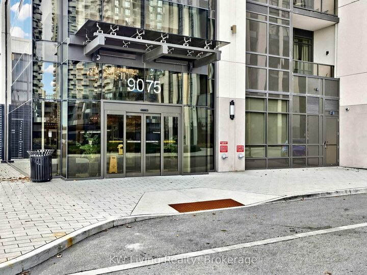 Property Photo:  9075 Jane Street 2104  ON L4K 0L7 