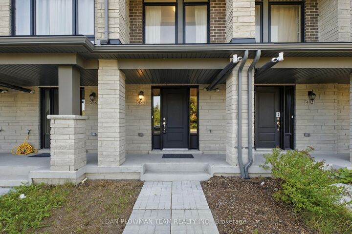 Property Photo: 484 Salem Road S 10 ON L1S 0G9