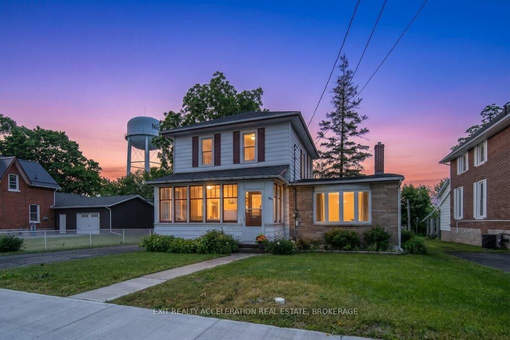 Property Photo:  235 East Street  ON K7R 1S9 