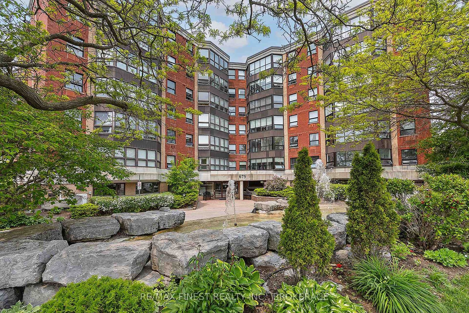 Property Photo:  675 Davis Drive 504  ON K7M 8L5 