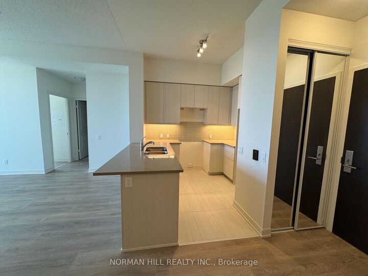 Property Photo: 4955 Yonge Street Ph502 ON M2N 0L8