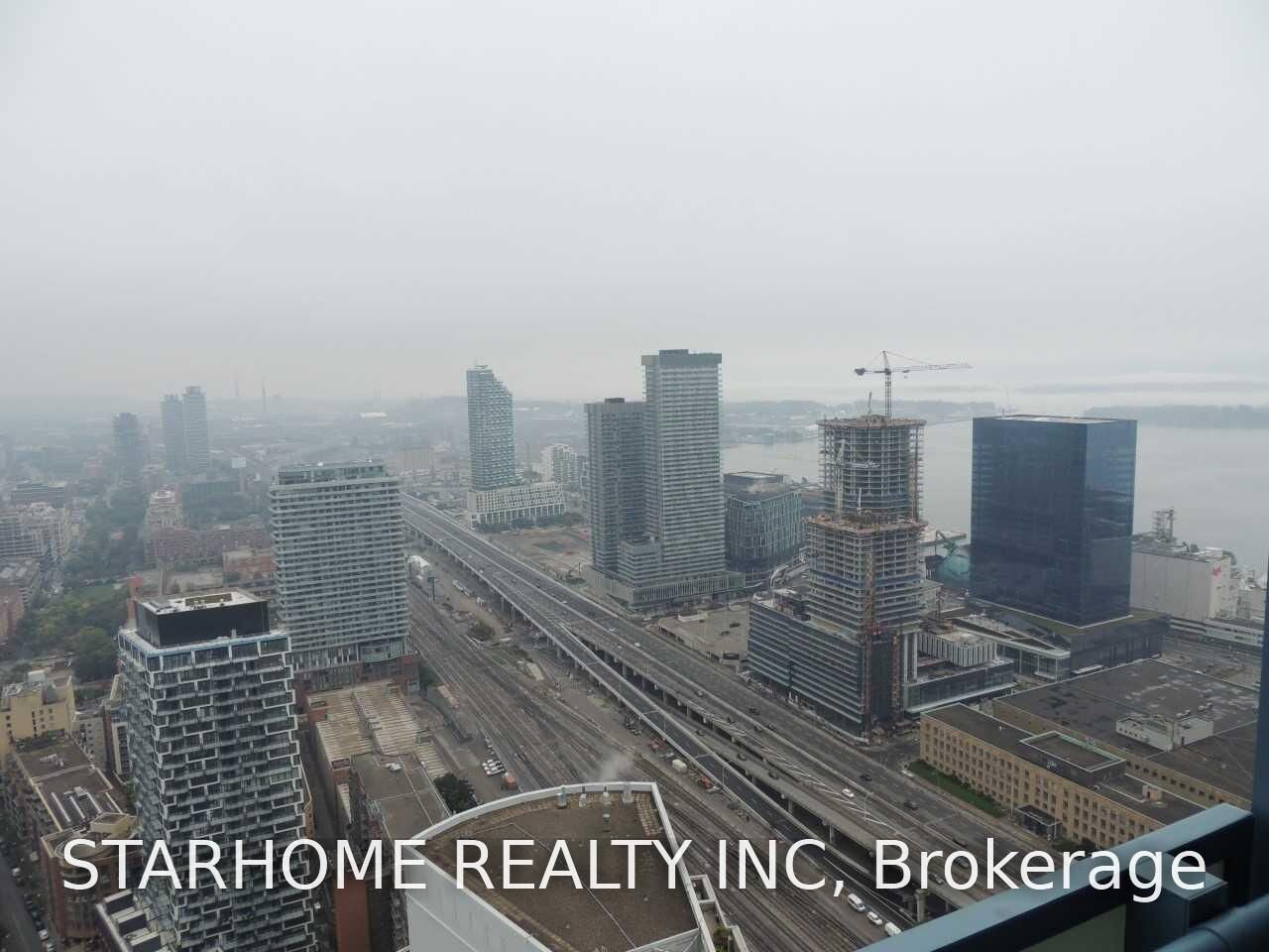 Property Photo:  8 The Esplanade N/A 4909  ON M5E 0A6 