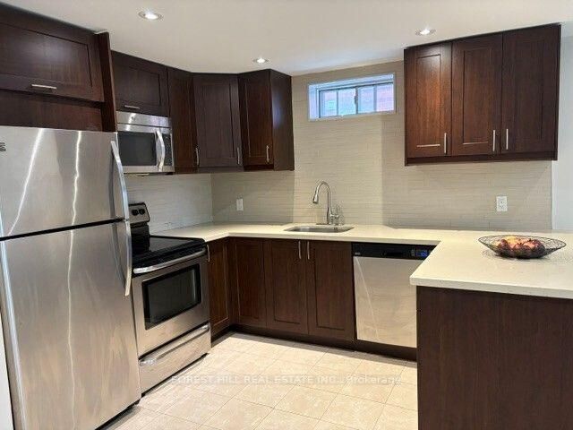Property Photo: 87 Newport Square Bsmt ON L4J 7N3
