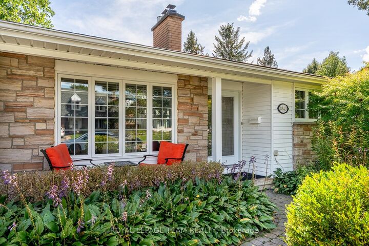 Property Photo:  1840 Appleford Street  ON K1J 6T4 