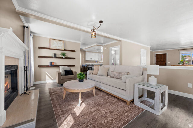 Property Photo:  2275 W Pauline Way  UT 84088 
