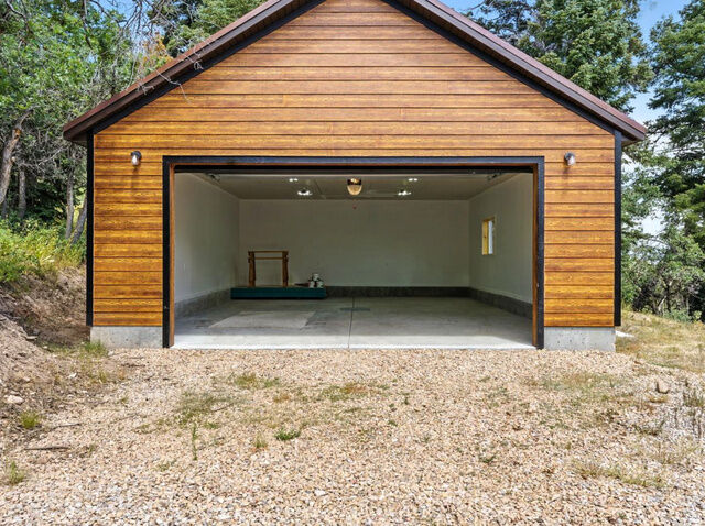 Property Photo:  1180 Oak Rd  UT 84017 