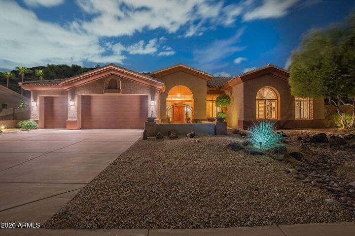 Property Photo:  5565 W Pinnacle Hill Drive  AZ 85310 
