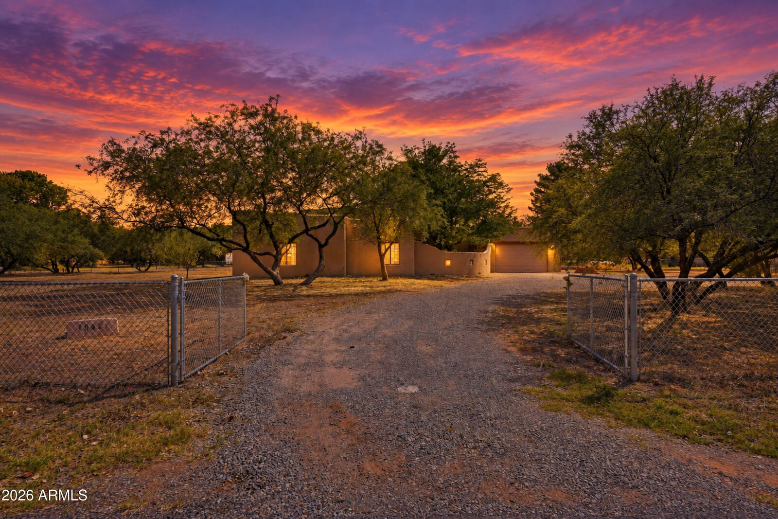Property Photo: 10425 E Willow Drive AZ 86325