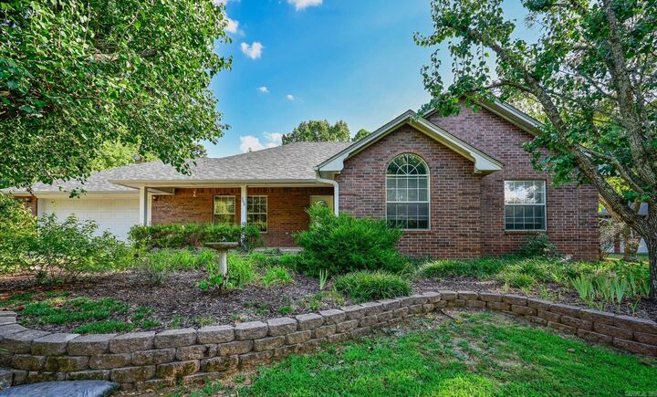 Property Photo:  908 Orchard Avenue  AR 71953 