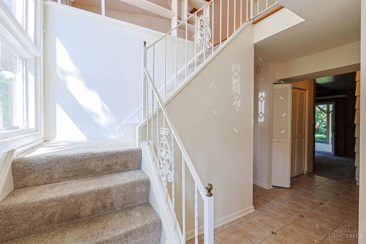 Property Photo: 7306 Redondo Court OH 45243