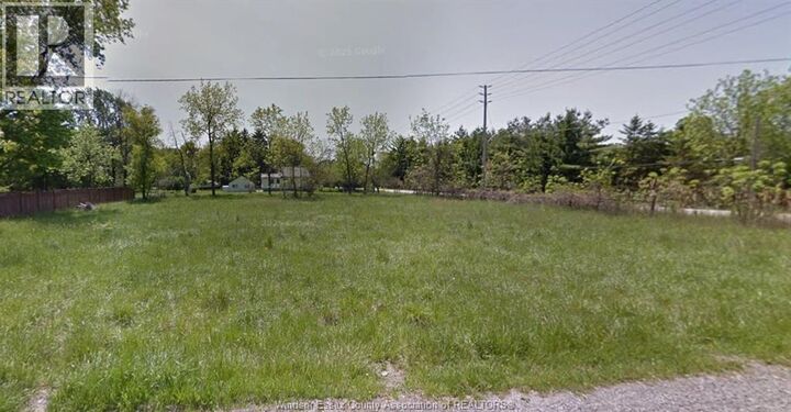 Property Photo:  1807 Lambton Street  ON N9E 3V2 