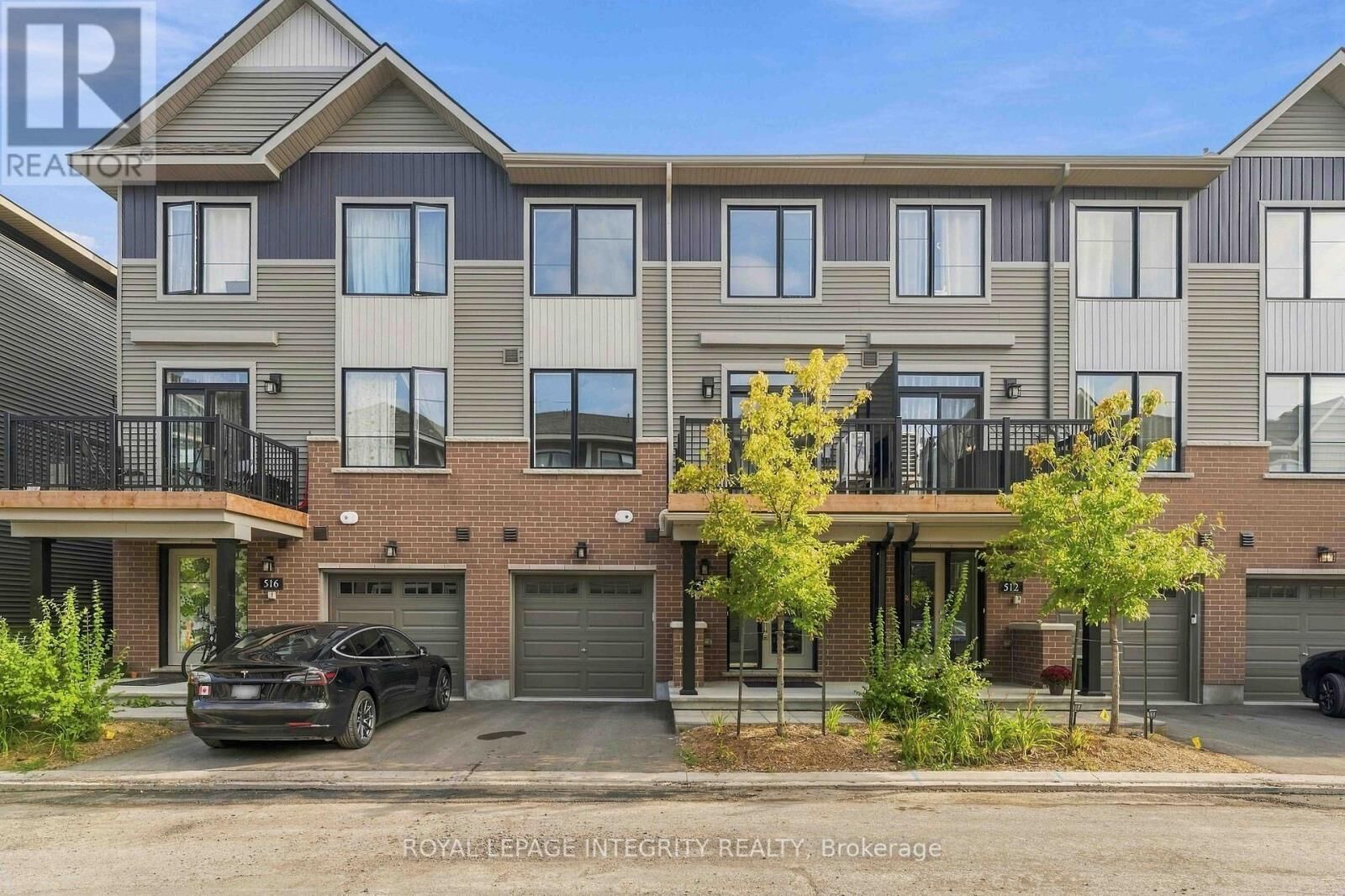 Property Photo:  514 Woodlily Private  ON K2T 0S6 