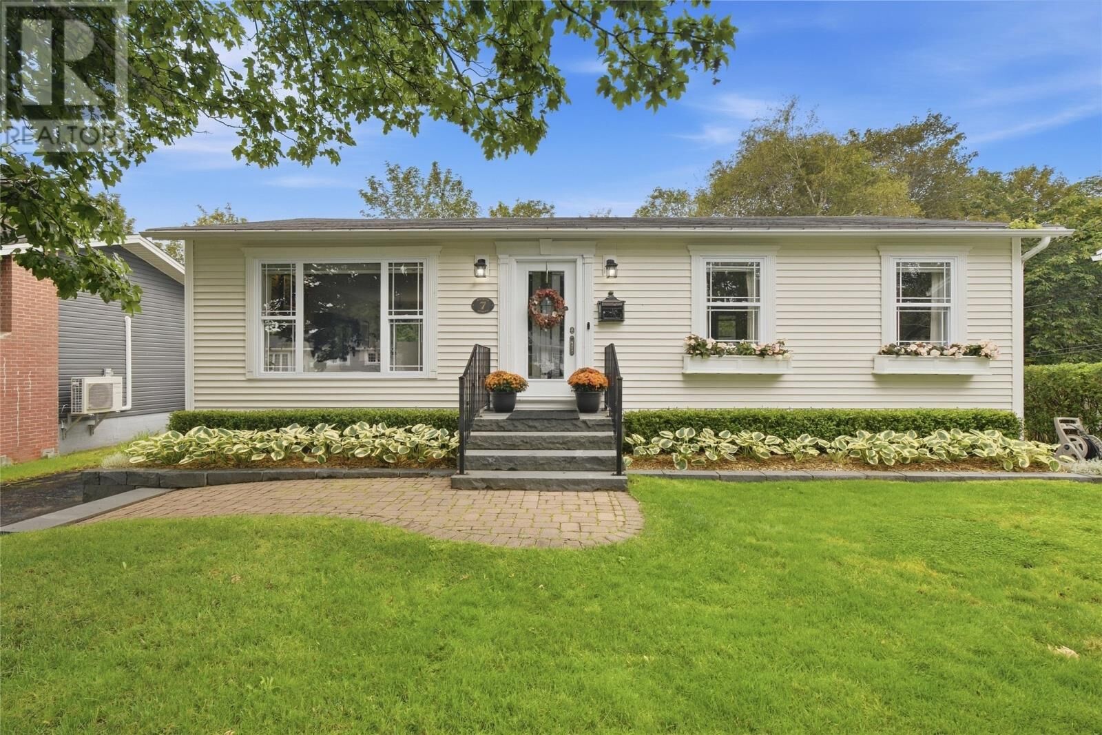 Property Photo:  7 Halifax Street  NL A1A 2P6 