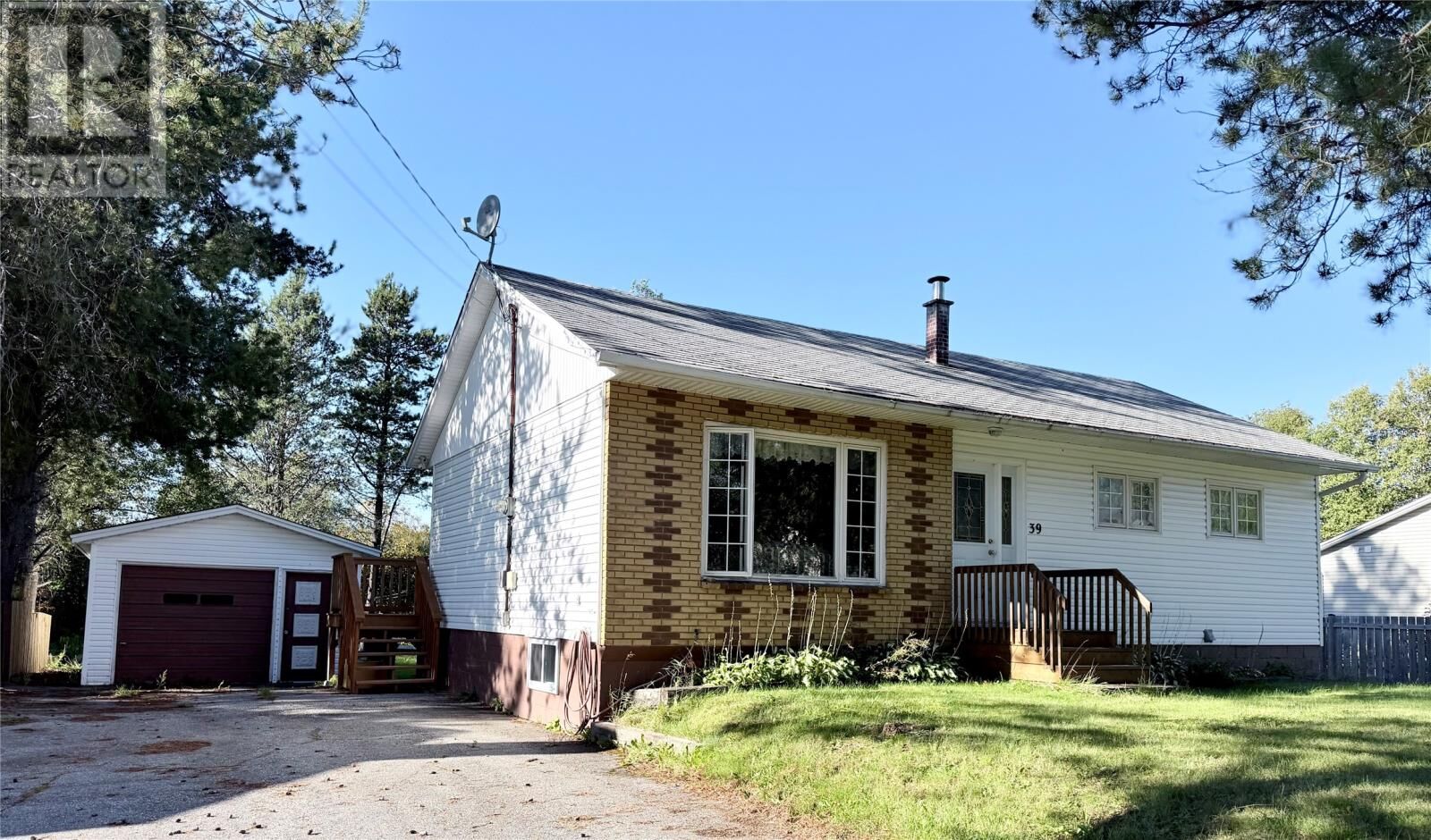 Property Photo:  39 Dawson Drive  NL A0L 1K0 