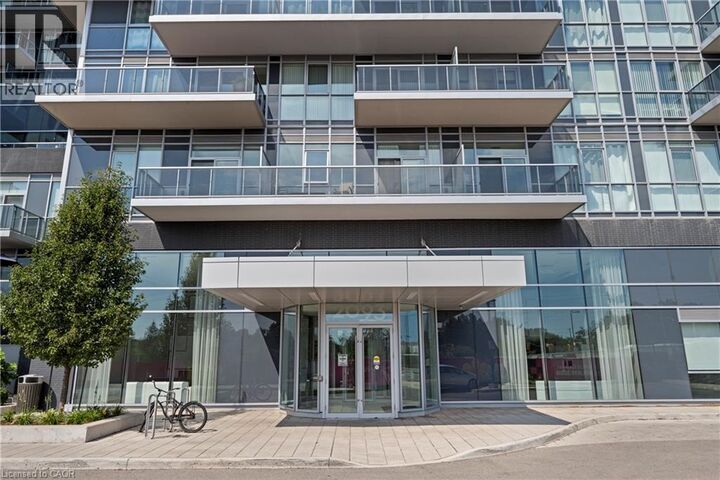 Property Photo:  2093 Fairview Street 813  ON L7R 0B4 
