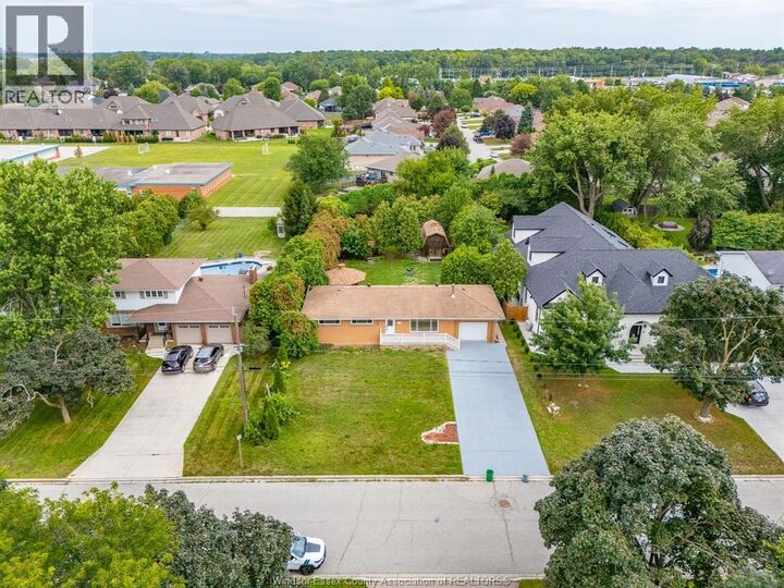 Property Photo:  970 Morand Street  ON N9G 1J4 
