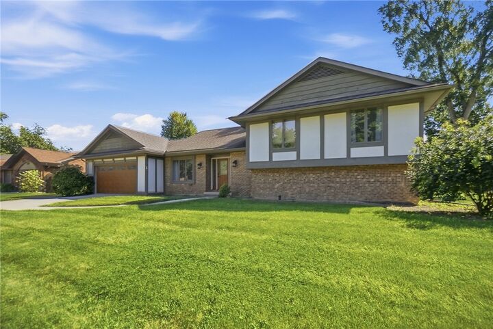 Property Photo:  1444 Timberlane Drive  OH 45805 
