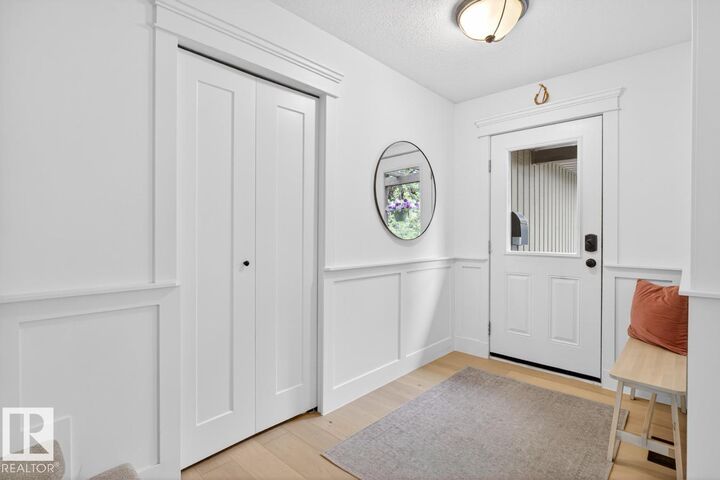 Property Photo:  57 Bellevue Crescent  AB T8N 0A5 