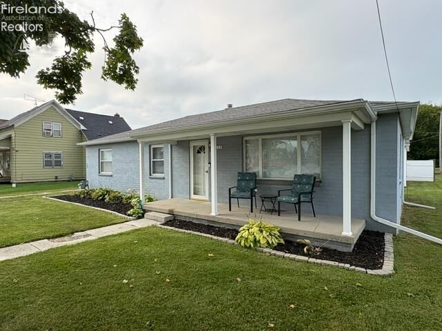 Property Photo:  108 Union Street  OH 43457 