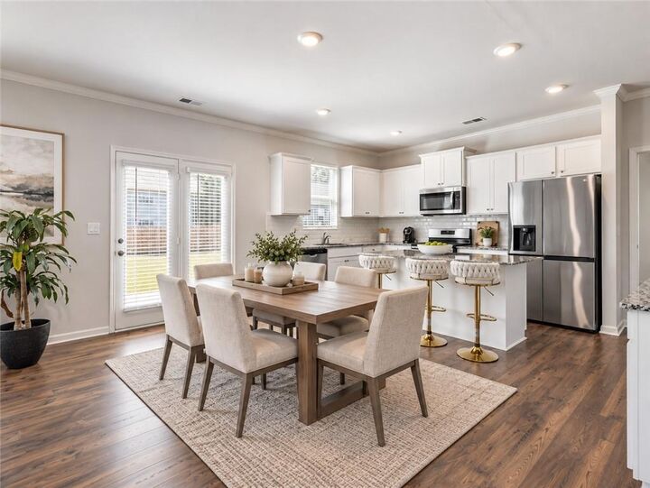 Property Photo:  868 Baker View Lane  GA 30517 