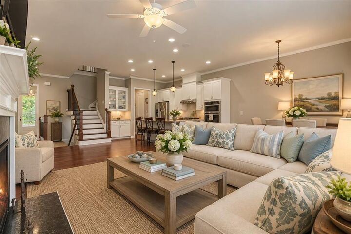 Property Photo: 1011 Milhaven Drive GA 30076