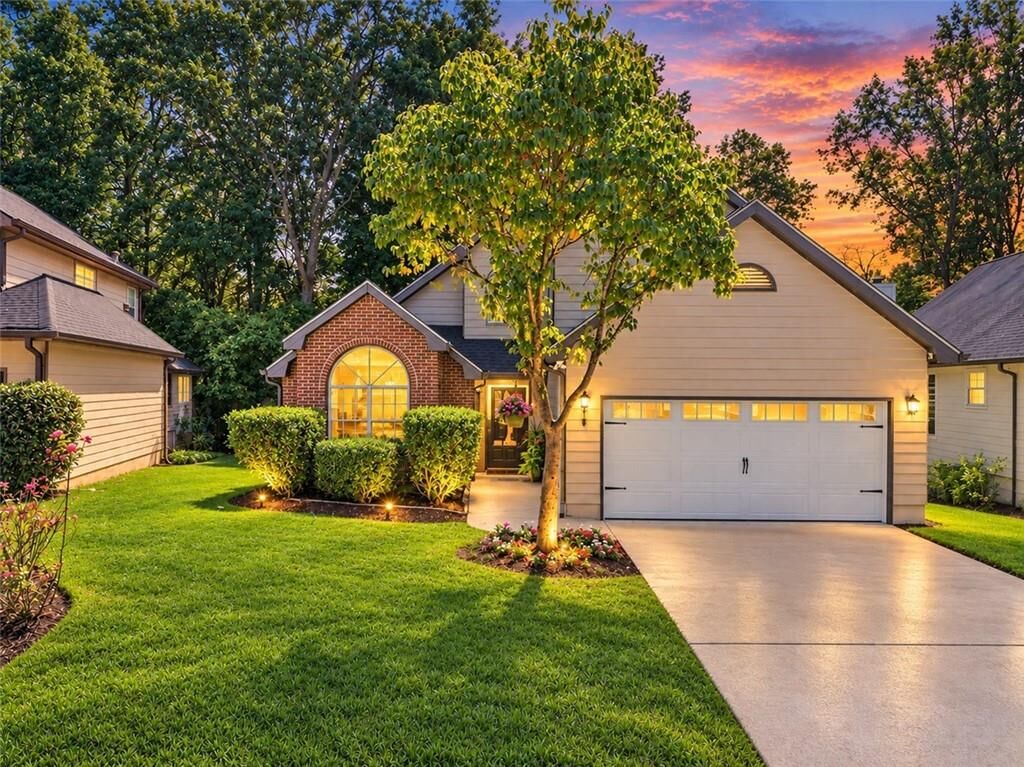 Property Photo: 8910 S Somerset Lane GA 30004