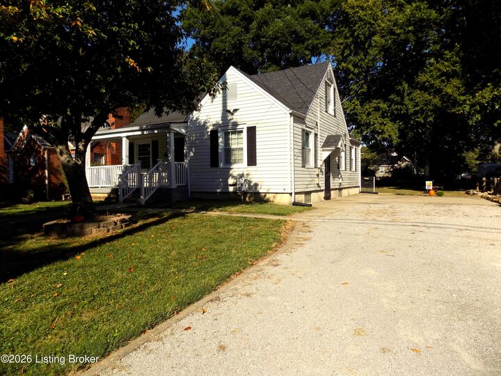 Property Photo:  3535 Warner Ave  KY 40207 