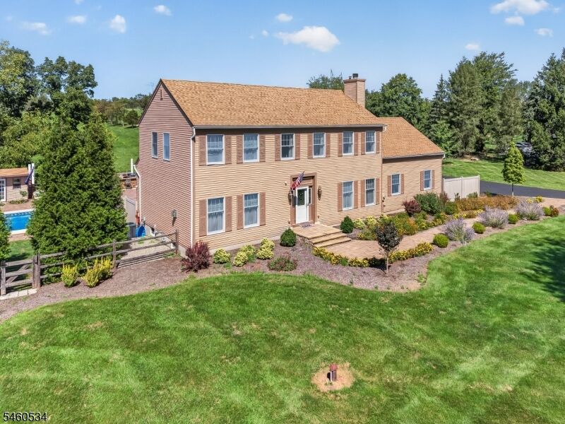 Property Photo:  6 Pinewood Rd  NJ 08848 