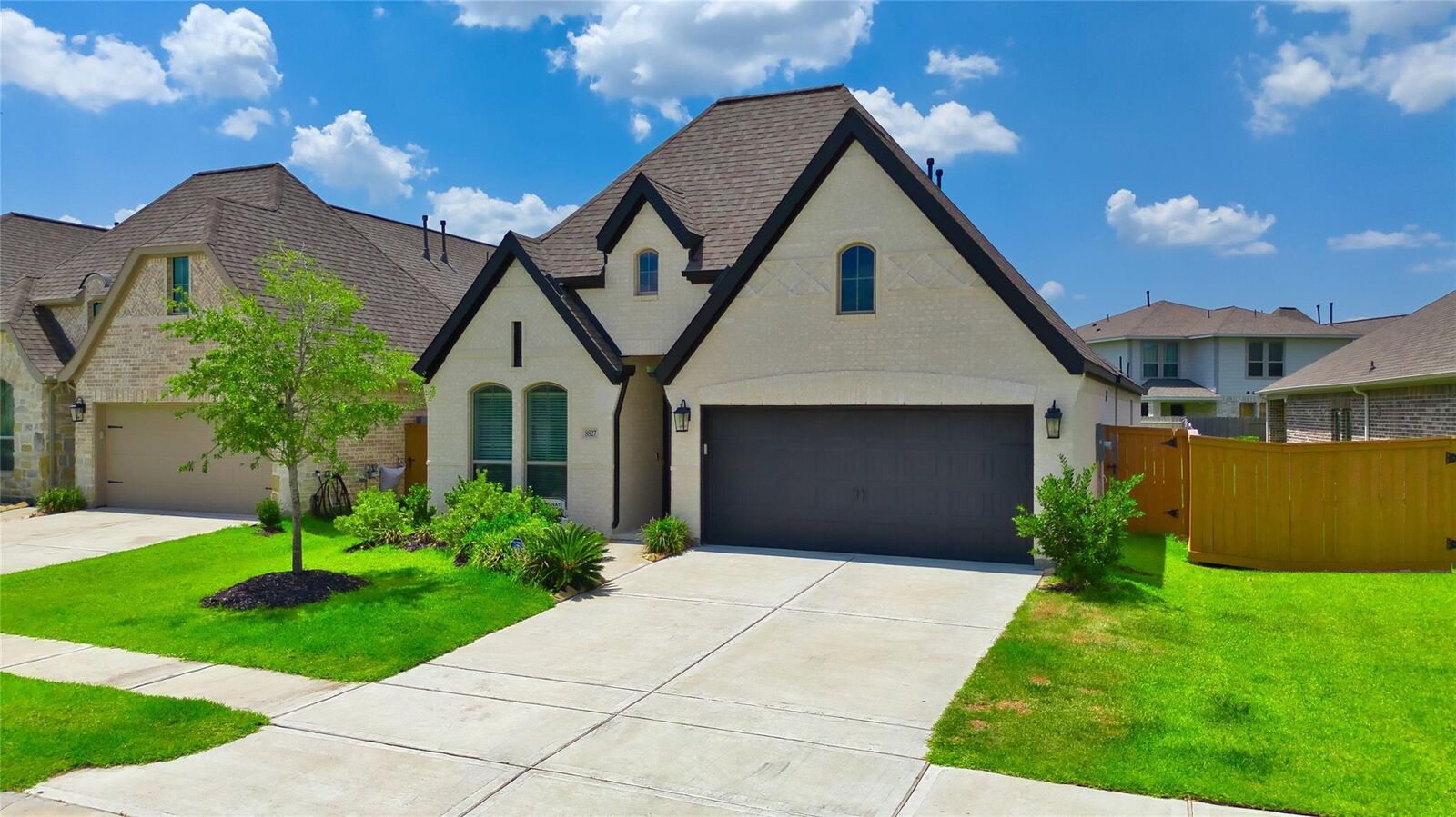 Property Photo: 8827 Harbor Pines Drive TX 77433