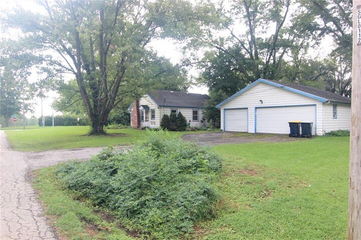 Property Photo:  7700 Blue Ridge Boulevard  MO 64138 