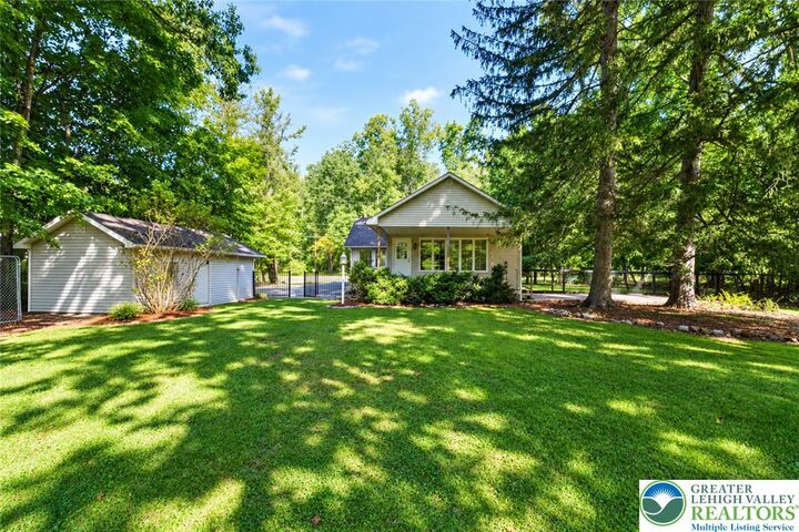 Property Photo:  559 W Center Street  PA 18091 