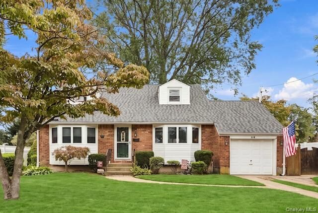 Property Photo:  44 Dulittle Street  NY 11703 
