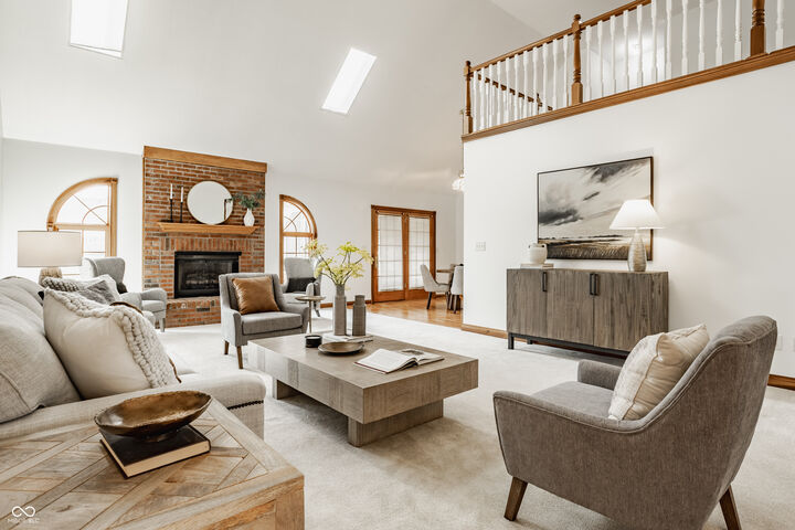 Property Photo: 1515 Mansfield Court IN 46143