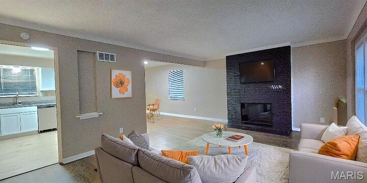 Property Photo: 7114 Groveland Drive MO 63121