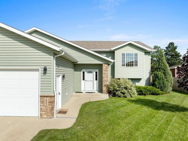 Property Photo:  1905 26th St SW  ND 58701 