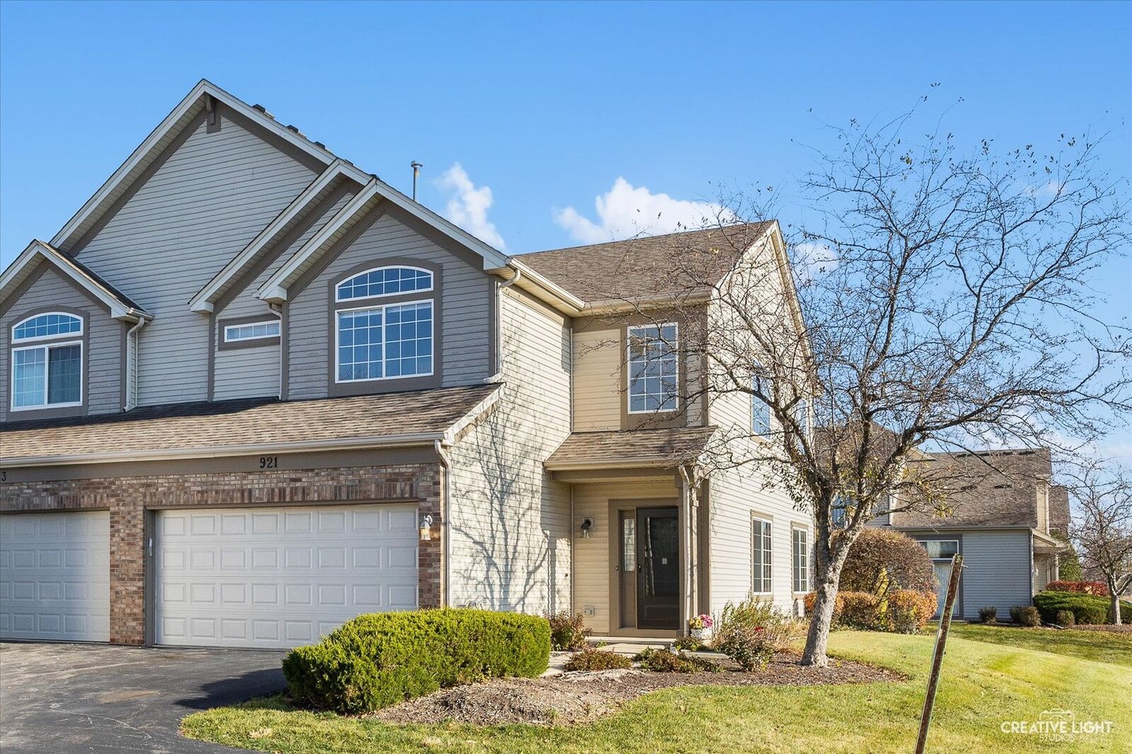 Property Photo:  921 Asbury Drive  IL 60502 
