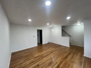 Property Photo: 7229 N Campbell Avenue IL 60645