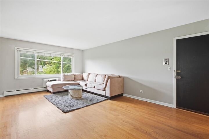 Property Photo:  954 Shermer Road 15  IL 60025 