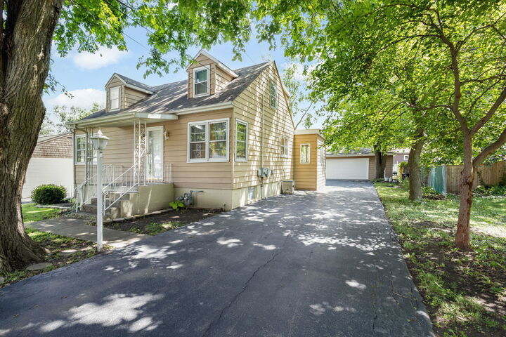 Property Photo:  15735 Lavergne Avenue  IL 60452 