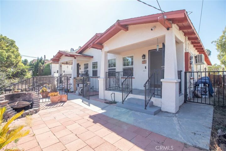 Property Photo:  337 N Occidental  CA 90026 