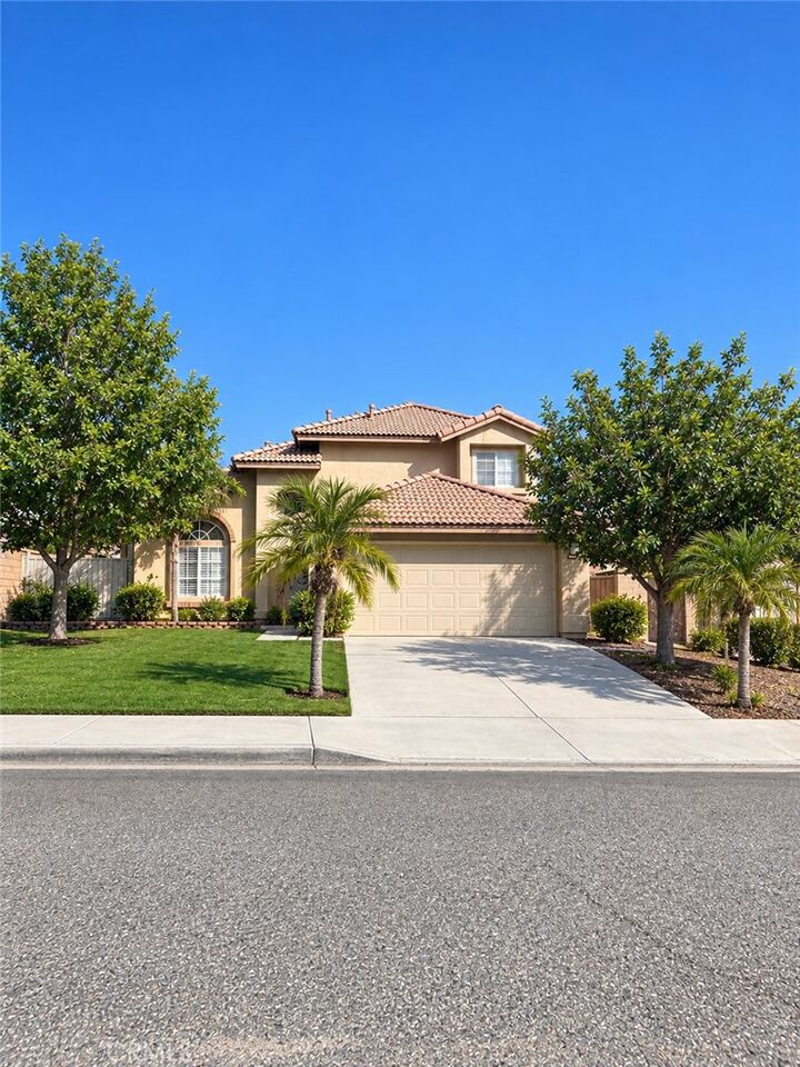 Property Photo:  5535 Osborne Court  CA 92407 