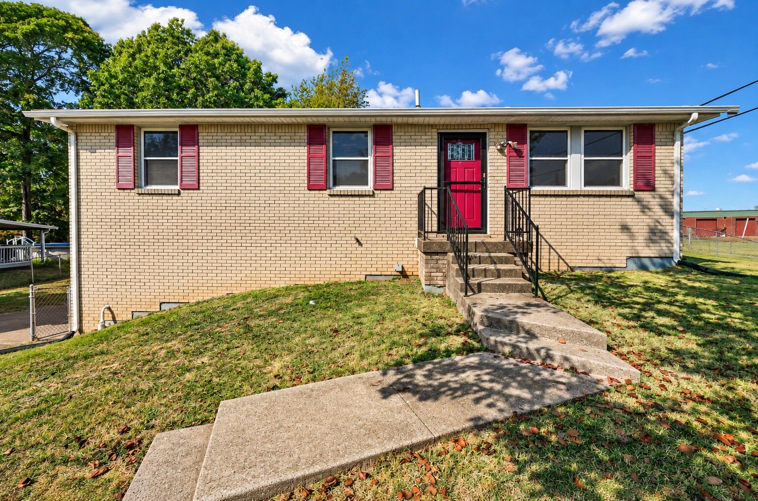 Property Photo:  443 Appleton Dr  TN 37042 