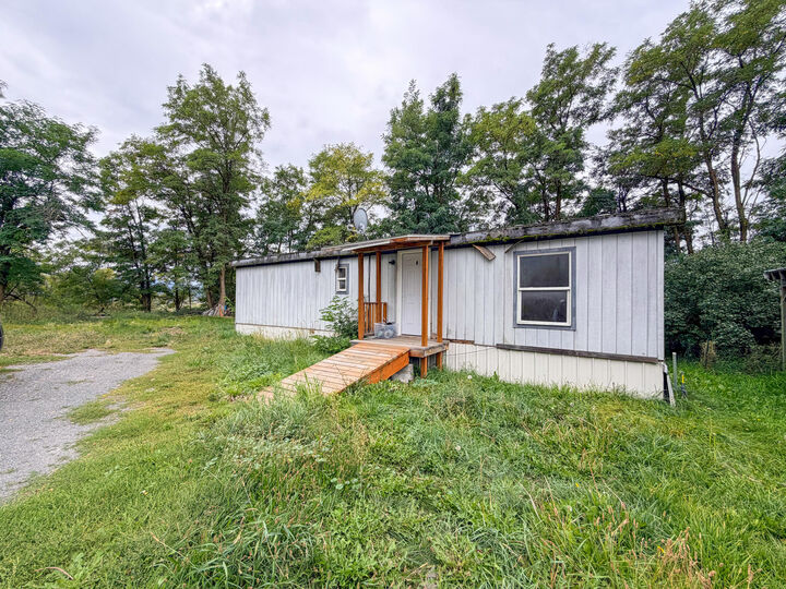 Property Photo: 164 Mountain View Ave WA 99114