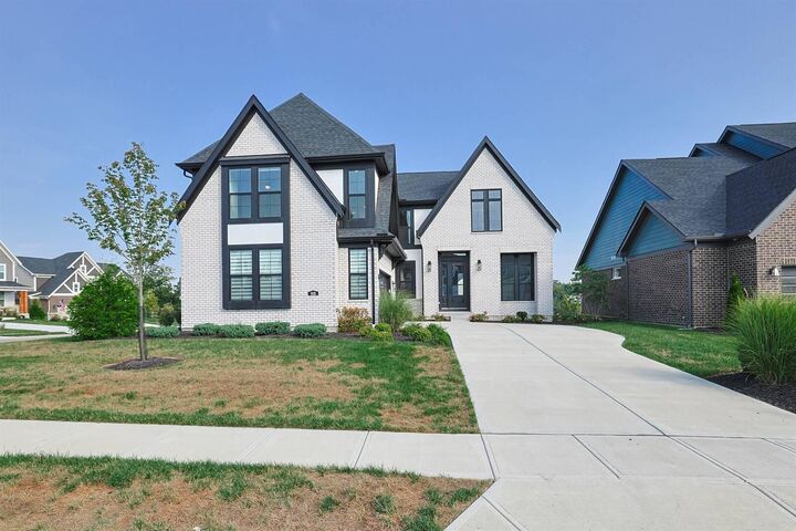 Property Photo:  918 Fairbanks Lane  KY 41071 